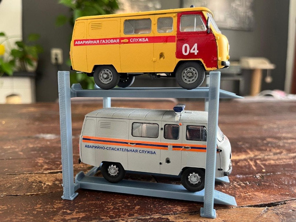 1:43 Dubbele Garage Lift, Ophalen of Verzenden, Nieuw, Auto, Overige merken