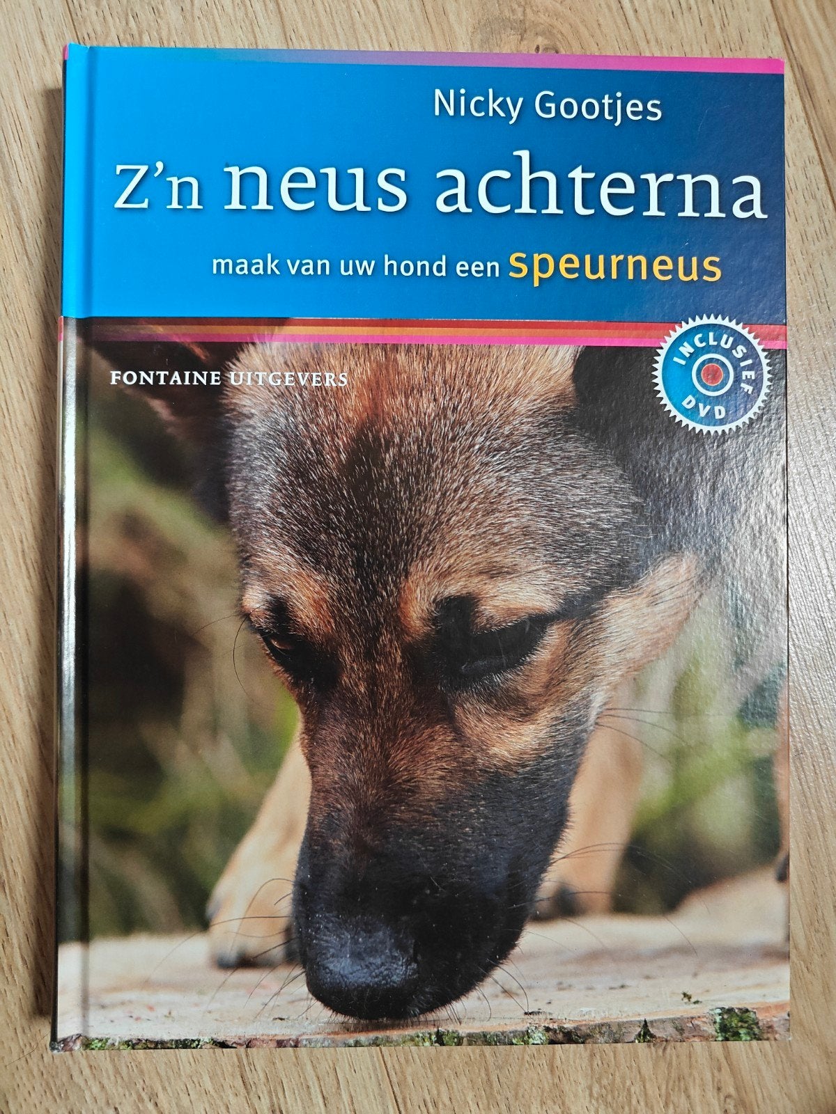 N. Gootjes - Z'n neus achterna, Honden, Ophalen of Verzenden, Zo goed als nieuw, N. Gootjes