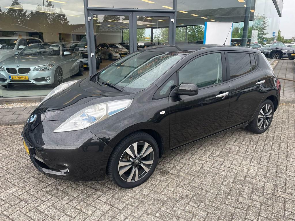 Nissan LEAF Tekna 30 kWh, Auto's, Gebruikt, 1445 kg, Zwart, 720 min