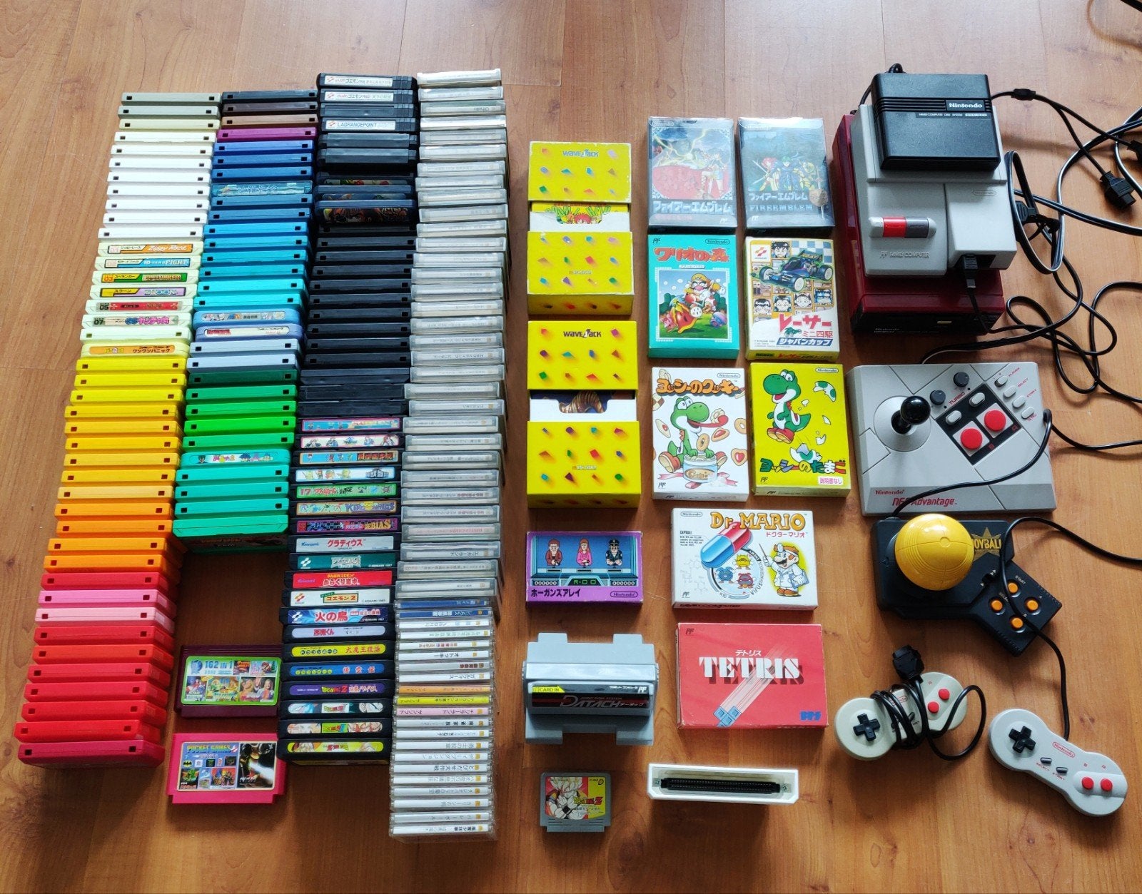 Mega collectie Nintendo Famicom console, games, accessoires!, Spelcomputers en Games, Gebruikt, Overige genres, 2 spelers, Eén computer
