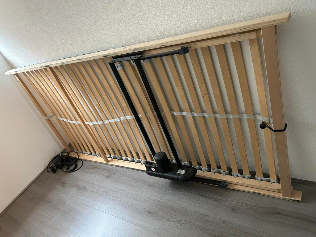 Bedbodem, elektrisch verstelbaar, Ikea, Ophalen, Gebruikt, 90 cm, Eenpersoons