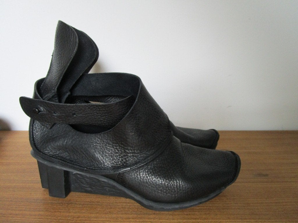 Nr.6: Bijzondere schoenen van Trippen 38 exclusief design, Kleding | Dames, Overige kleuren, Overige typen, Nieuw, Ophalen of Verzenden
