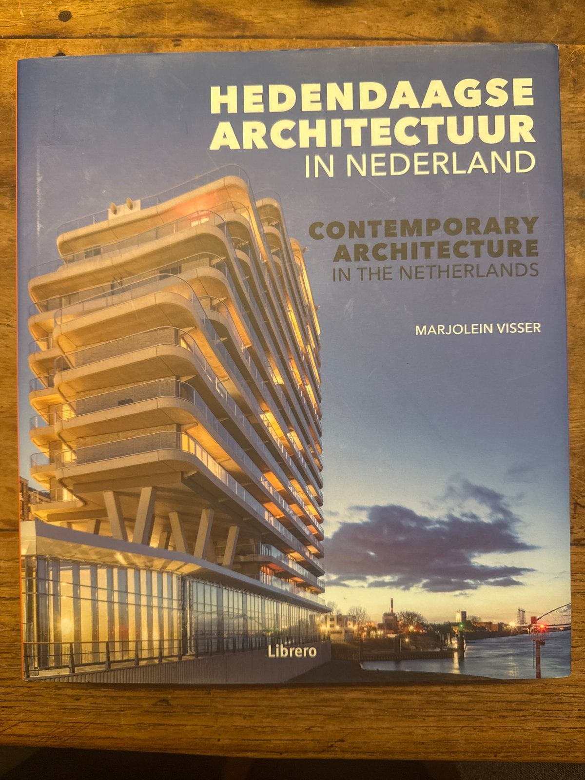 Hedendaagse Architectuur in Nederland - Marjolein Visser, Ophalen of Verzenden, Zo goed als nieuw, Architectuur algemeen