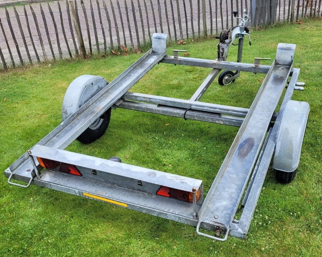 Aanhanger met rijplaten en lier voor Menwagen of motoren, Ophalen, Gebruikt