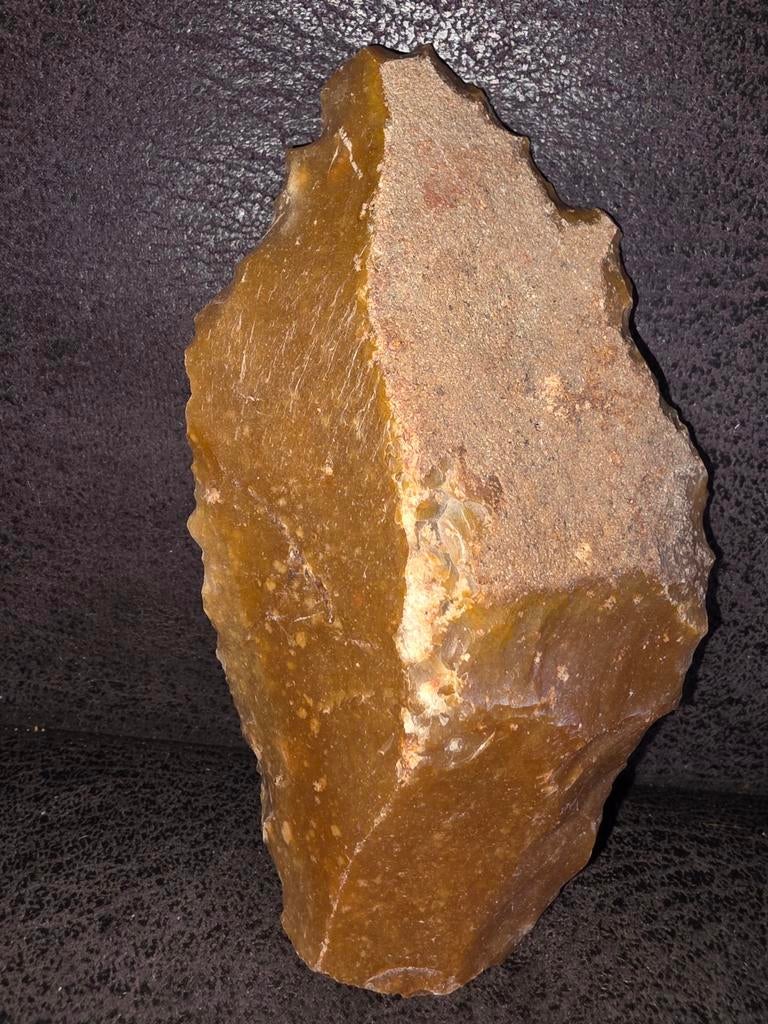 Vuistbijl biface, Ophalen of Verzenden