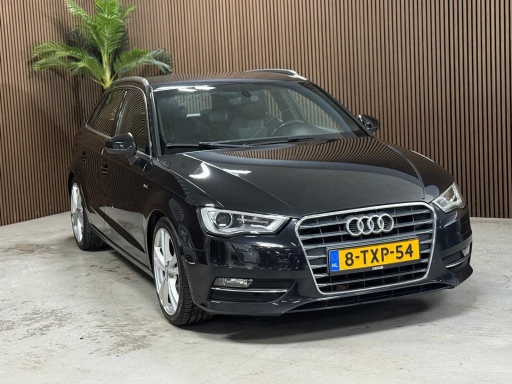 Audi A3 Sportback 1.4 TFSI S-Line (bj 2013, automaat), Auto's, Audi, Euro 5, Gebruikt, Leder en Stof, 650 kg