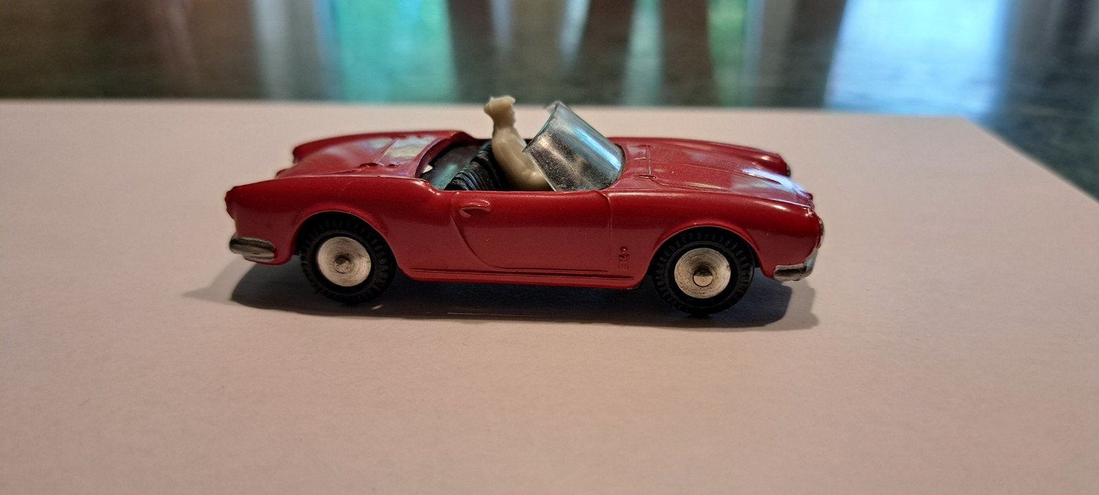 alfa romeo giulietta spider 1:43, Ophalen of Verzenden, Auto, Overige merken