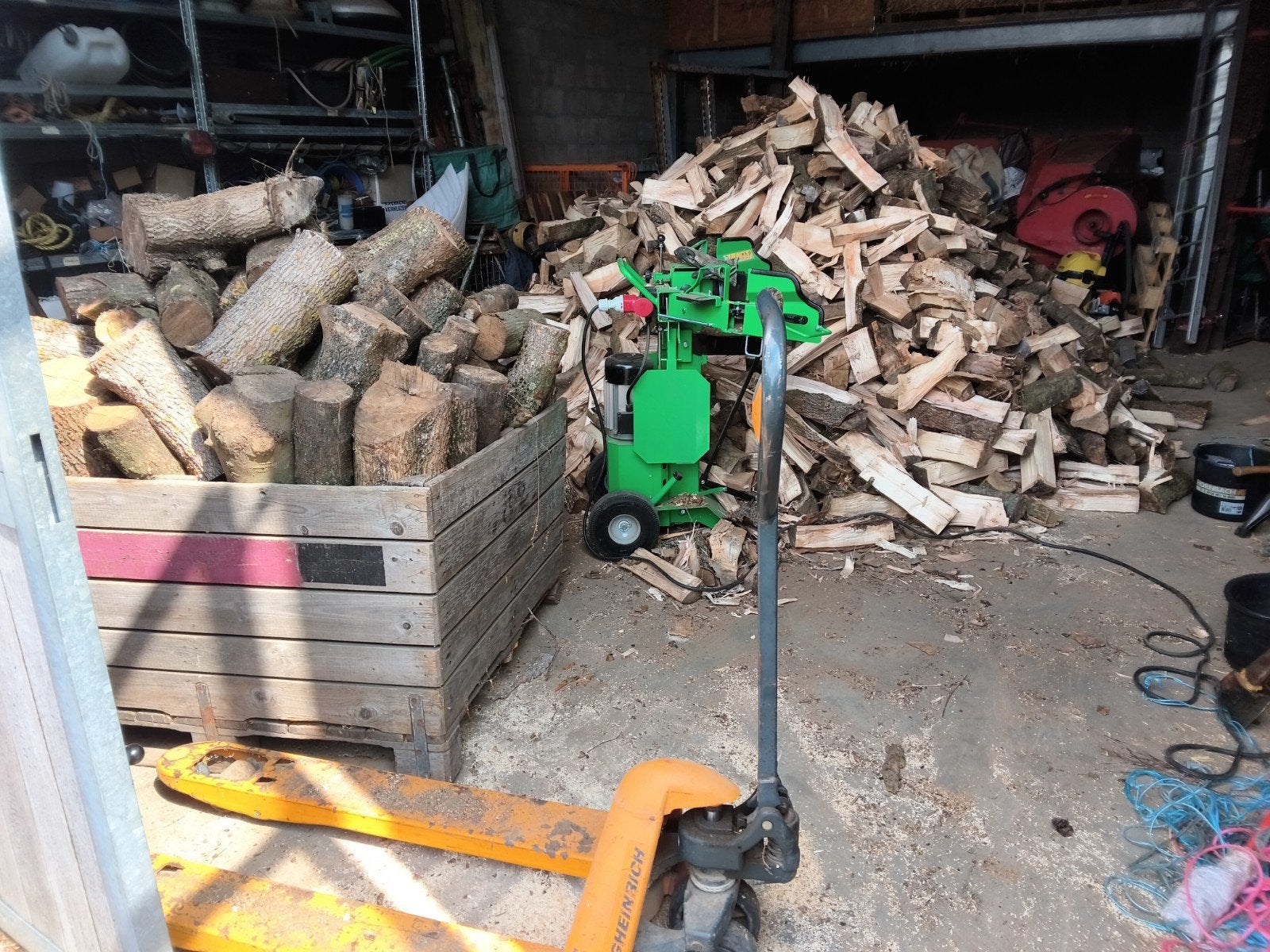 brandhout, kachel hout., Minder dan 3 m³, Ophalen