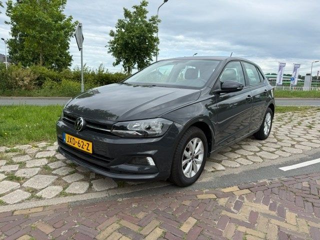 Volkswagen Polo 1.0 TSI 95pk 7-DSG 2021 Grijs, Auto's, Stof, 95 pk, 1096 kg, Adaptive Cruise Control