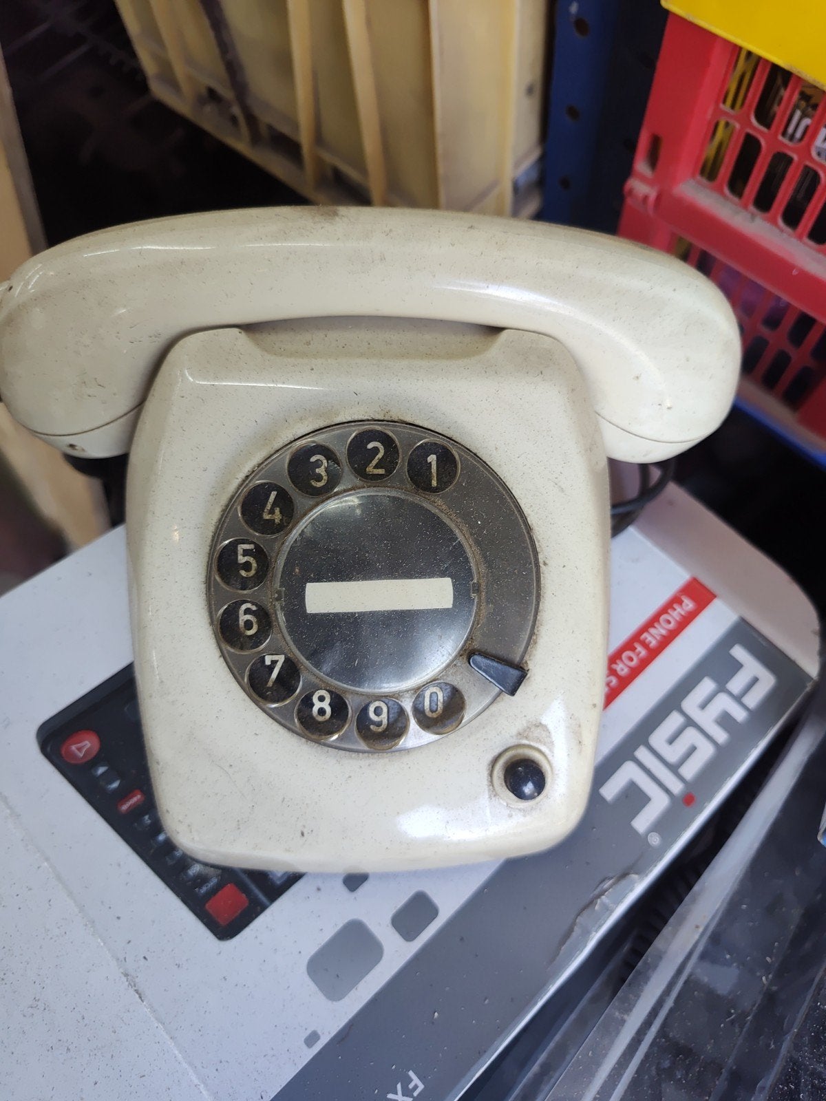 Vintage PTT T65 de Luxe draaischijf telefoon, Ophalen, Gebruikt, Met draaischijf