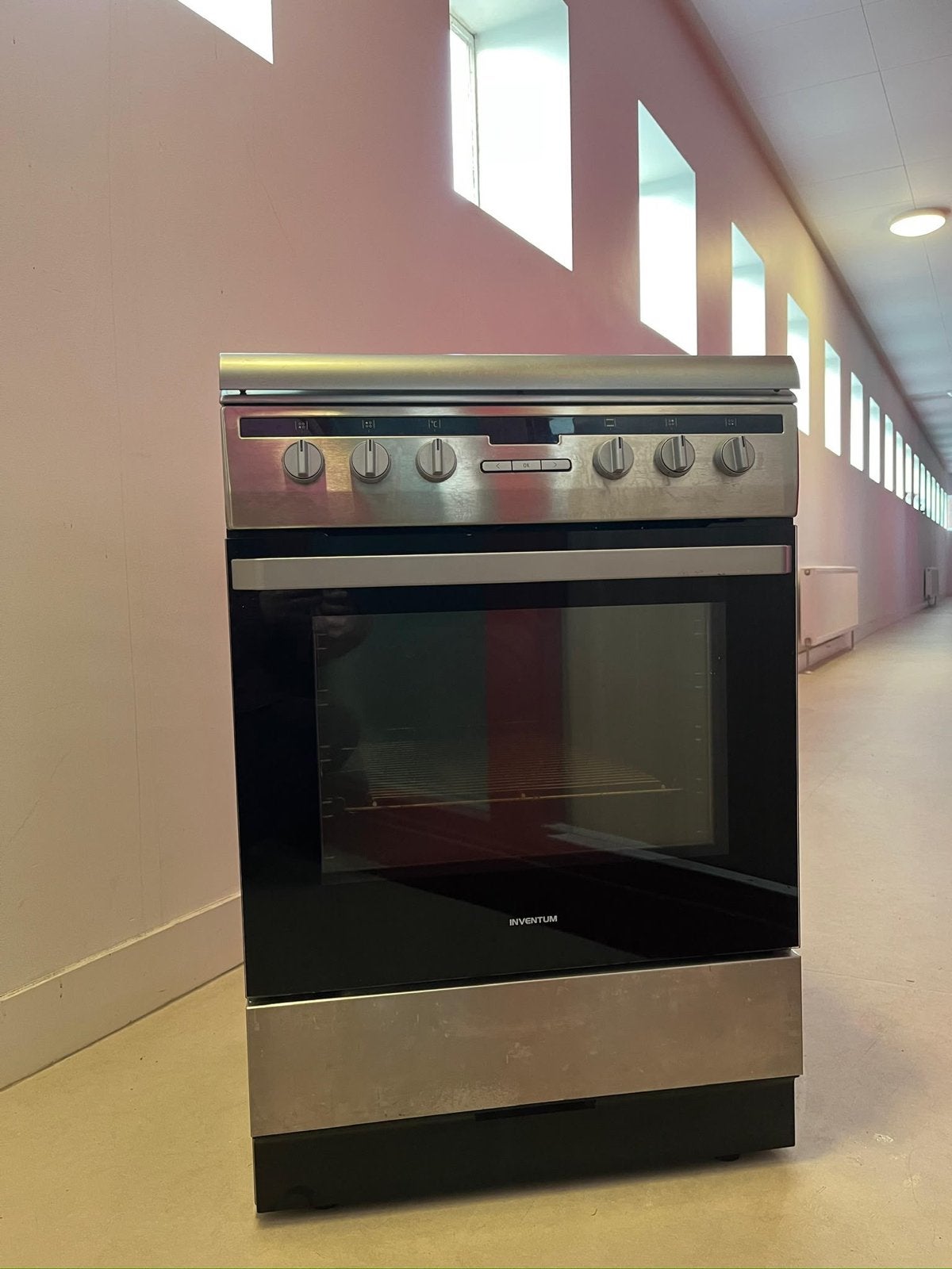 Inventum fornuis met gasbranders en ruime oven, Ophalen, Gebruikt, 4 kookzones, Gas