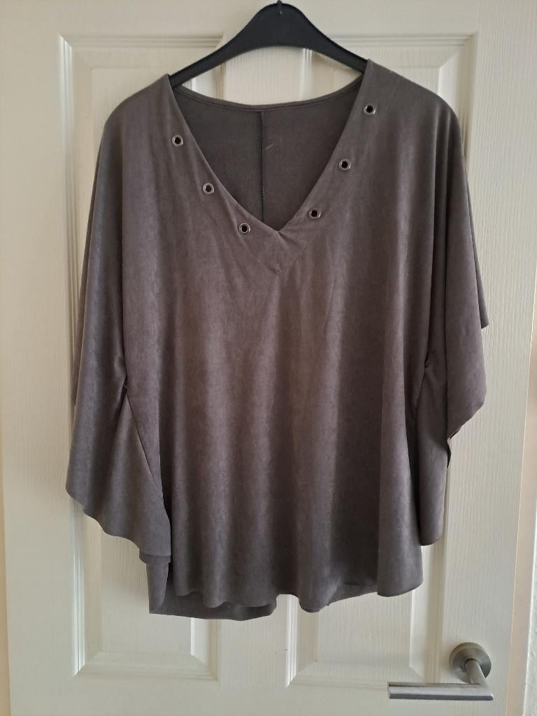 Vlindershirt maat L, Kleding | Dames, Bruin, Maat 42/44 (L), Ophalen of Verzenden, Zo goed als nieuw
