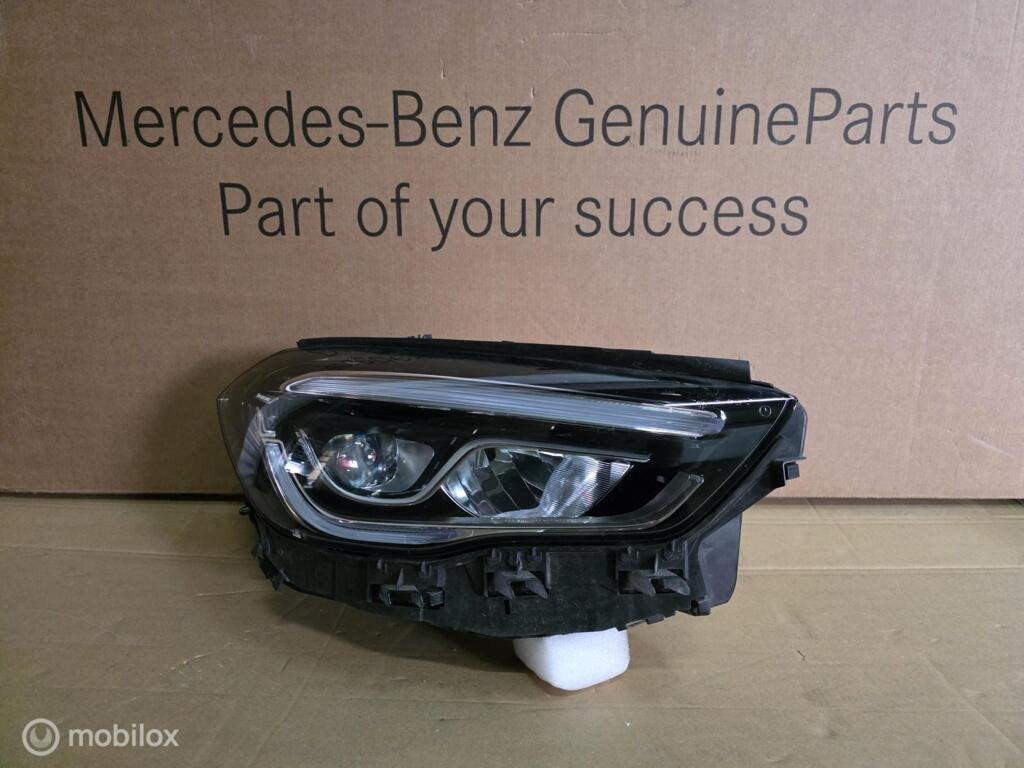 W247 H247 Mercedes GLA Koplamp rechts performance, Gebruikt, Ophalen of Verzenden