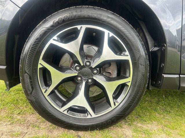 Subaru Forester 2.0 XT Sport Executive Nieuwstaat!, Automaat, Gebruikt, 4 cilinders, 2000 kg