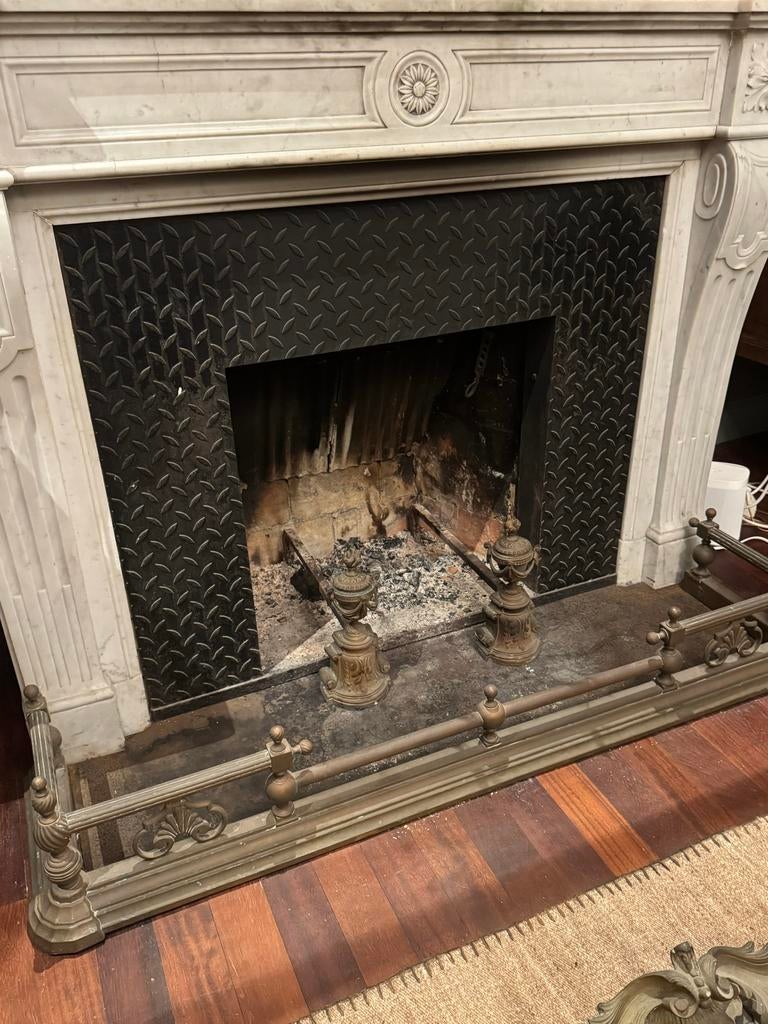 Antieke haard met optioneel haardstel en haardscherm, Huis en Inrichting, Haarden, Ophalen, Gebruikt, Inbouwhaard, Houthaard