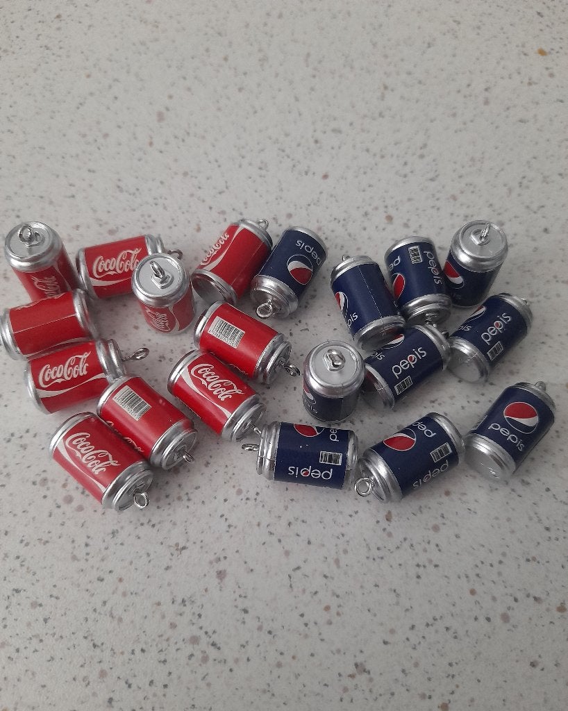 Coca-Cola en pepsi blikjes bedels, Ophalen of Verzenden, Nieuw, Bedel