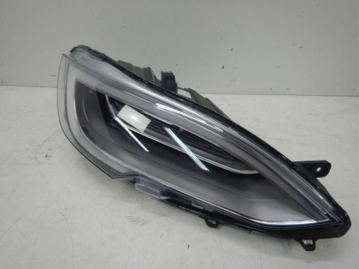 Tesla Model S Facelift LED Koplamp Rechts, Ophalen of Verzenden, Gebruikt