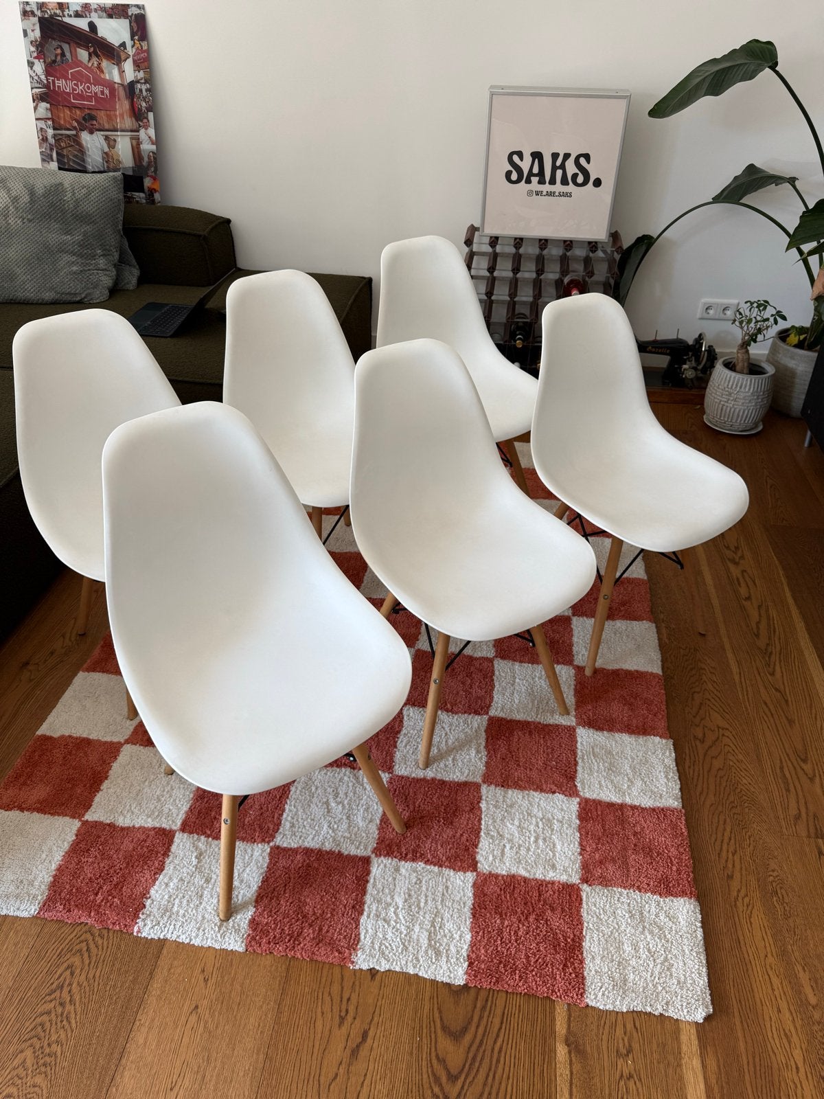 6 Witte Kuip Eetkamerstoelen - Gebruikt maar Functioneel, Ophalen, Kunststof, Gebruikt, Wit