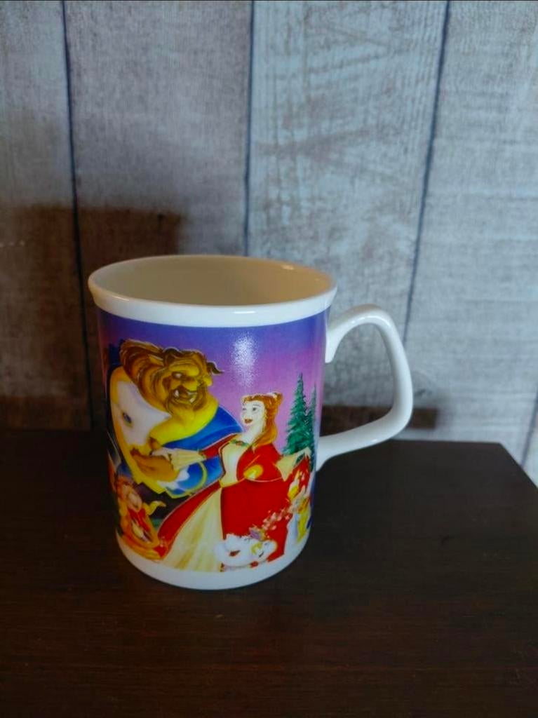 Belle en het Beest een betoverend Kerstfeest beker. Disney., Ophalen of Verzenden, Assepoester of Belle, Zo goed als nieuw, Servies