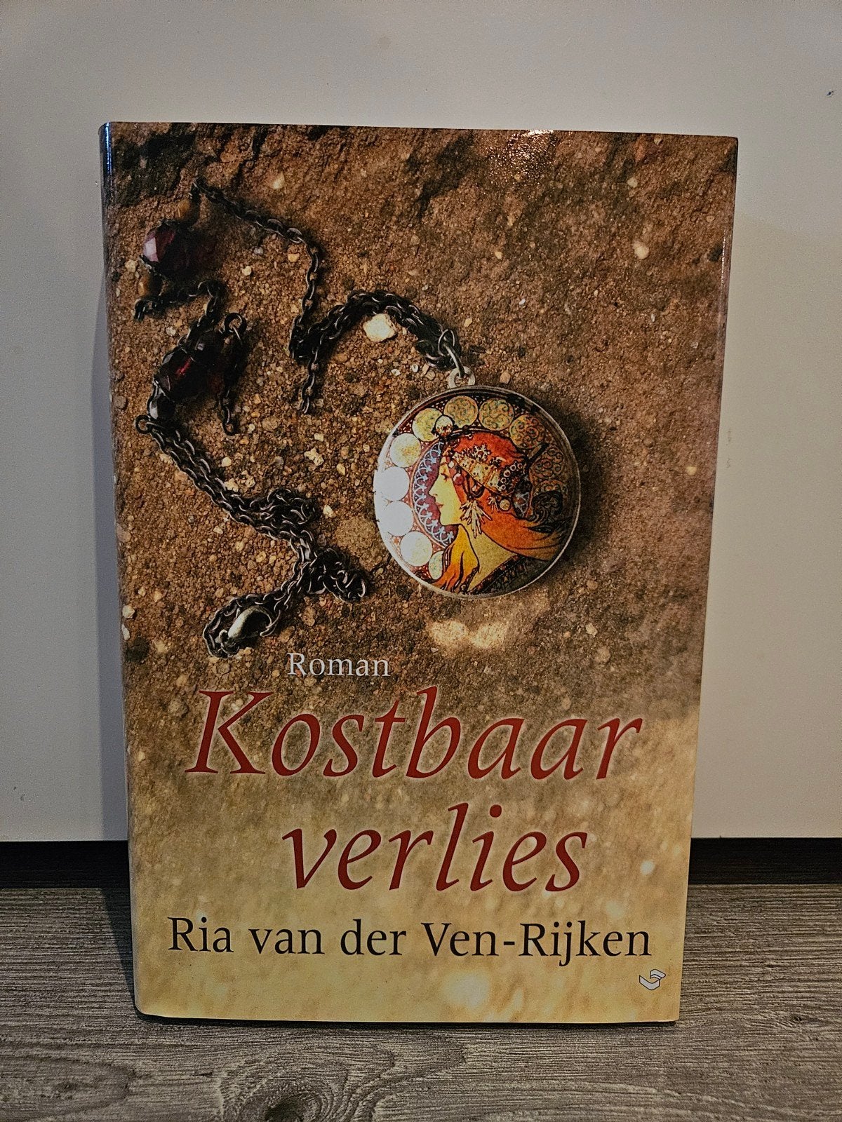 Ria van der Ven-Rijken - Kostbaar verlies, Ophalen of Verzenden, Zo goed als nieuw, Ria van der Ven-Rijken, Noord-Brabant