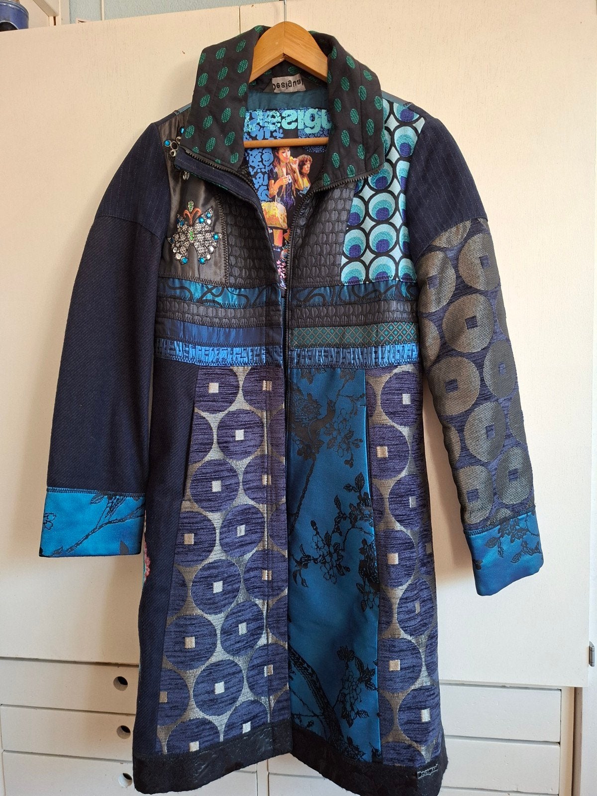Desigual tussenjas maat 44 (valt als 38/40) in goede staat, Desigual, Ophalen of Verzenden, Zo goed als nieuw, Maat 38/40 (M)