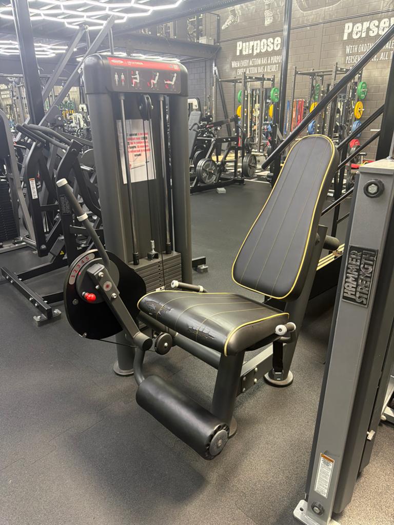 Panatta Leg Extension Krachtstation - Zo goed als nieuw, Ophalen, Krachtstation, Zo goed als nieuw, Metaal