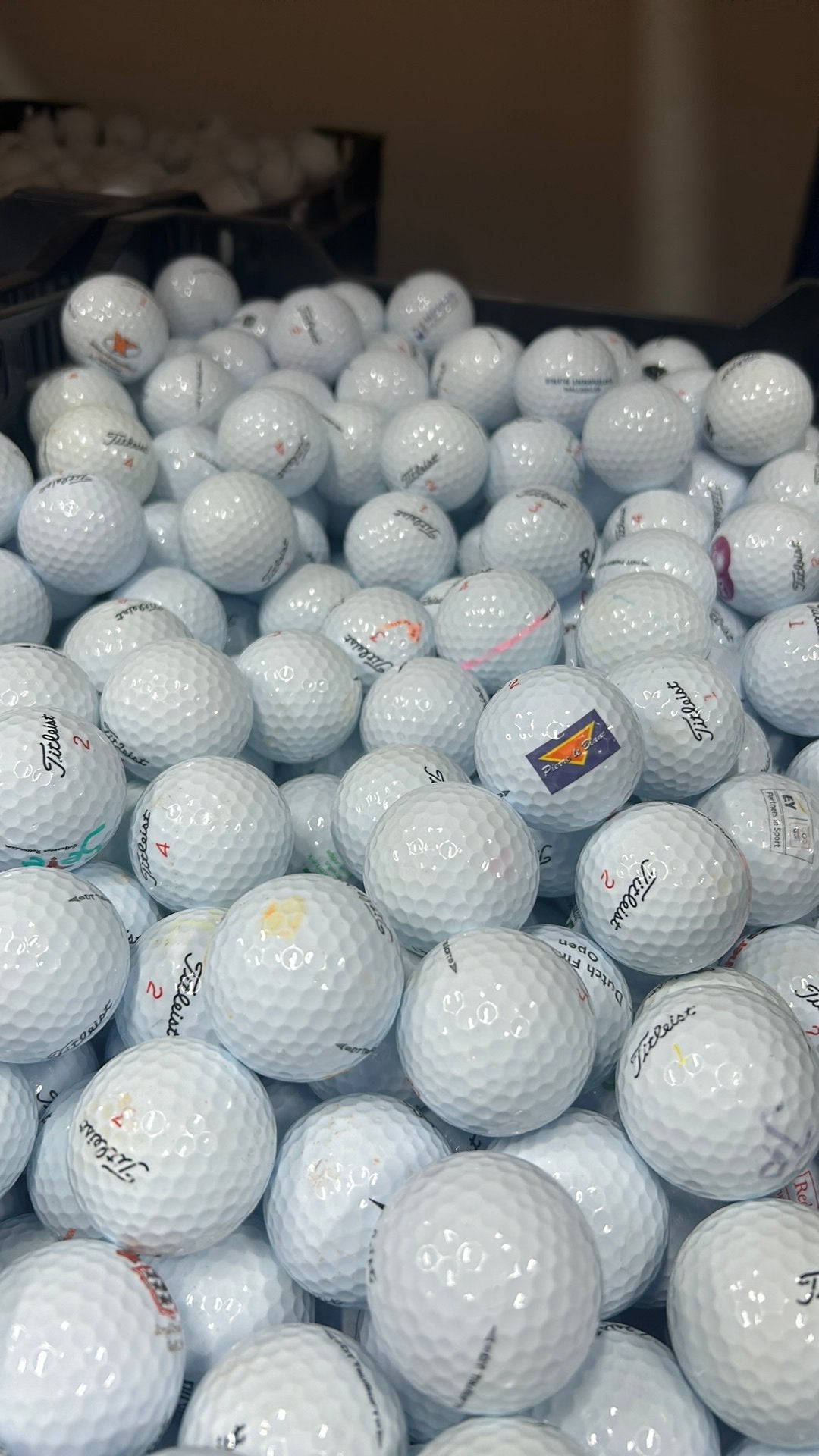 50 Stuks Titleist DT Trusoft Golfballen, Ophalen of Verzenden, Zo goed als nieuw, Bal(len)