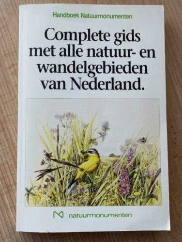 Complete gidsnatuur- en wandelgebieden in Nederland, Wandel- of Recreatiegebieden, Ophalen of Verzenden, Zo goed als nieuw, Hellemans