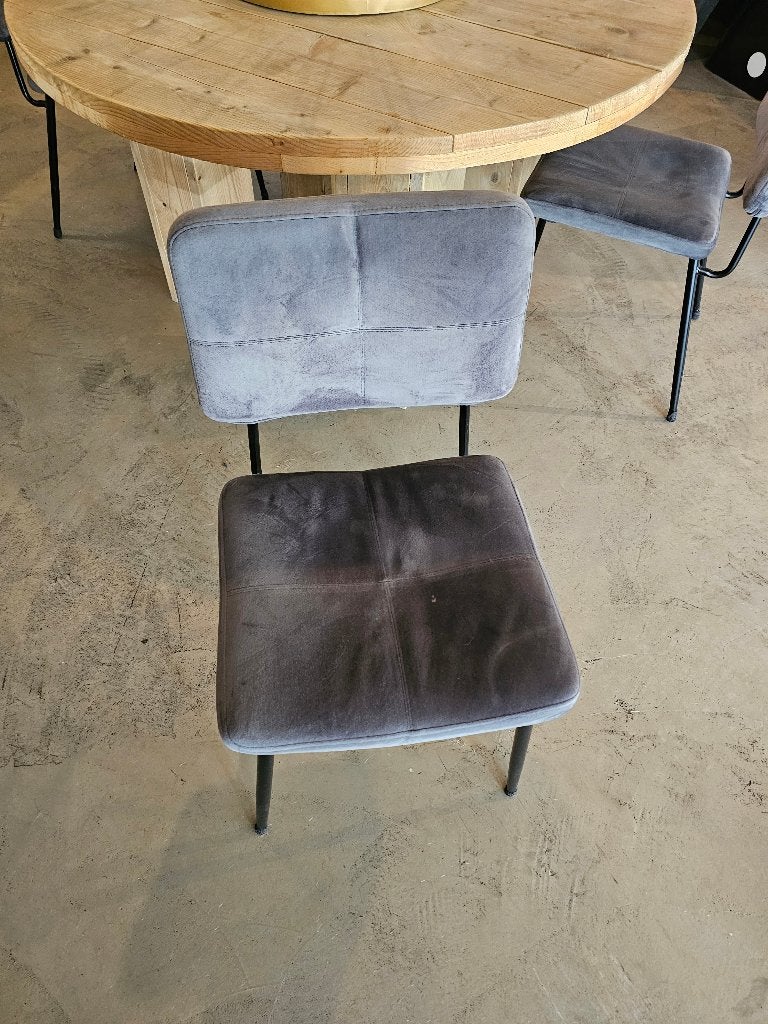 4 Grijze Eetkamerstoelen, Ophalen, Gebruikt, Metaal, Vier