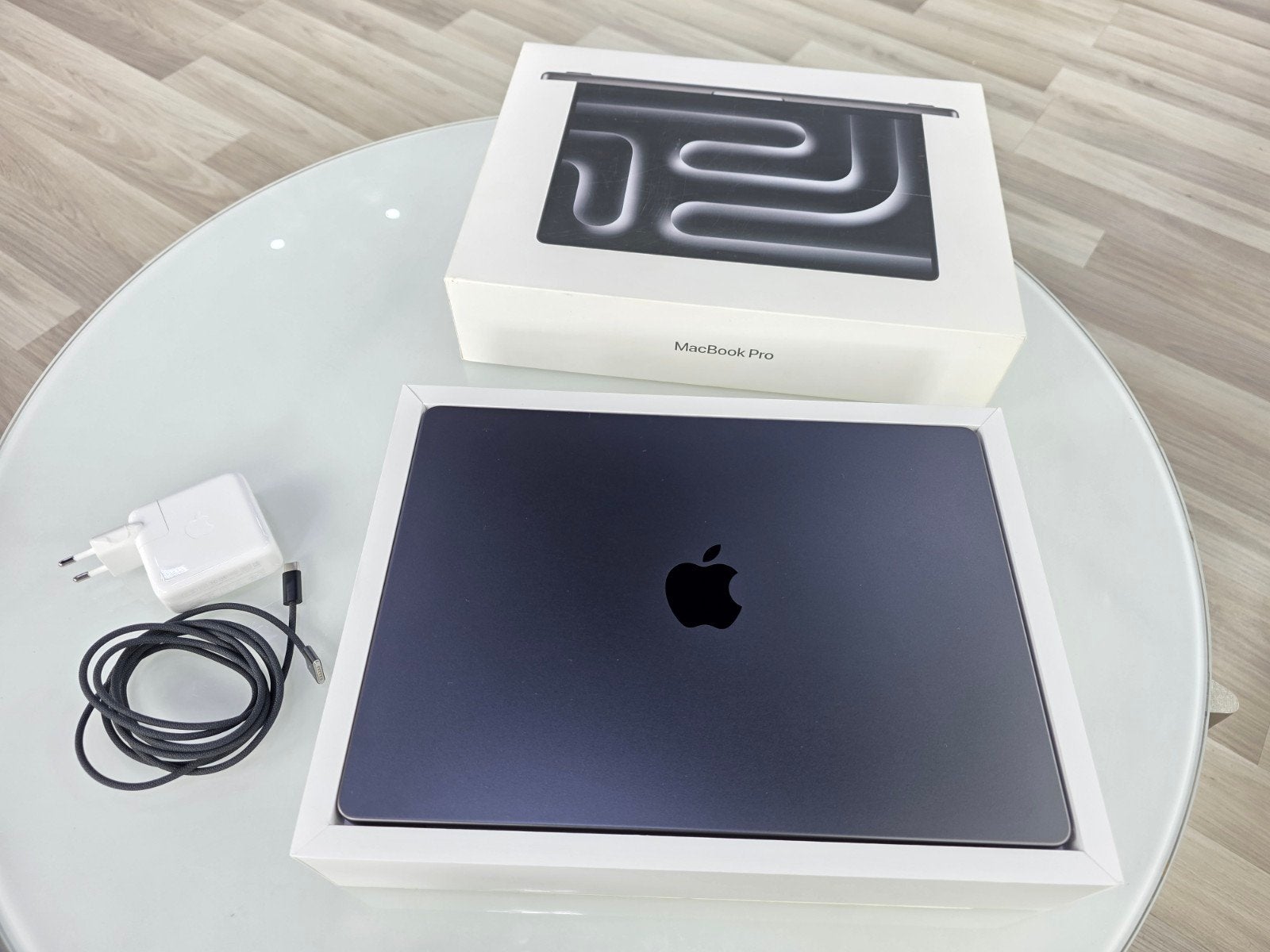 Apple MacBook PRO-14 M3 PRO-CHIP/ 18GB/512GB SSD/2023, Computers en Software, Apple Macbooks, Zo goed als nieuw, Ophalen of Verzenden