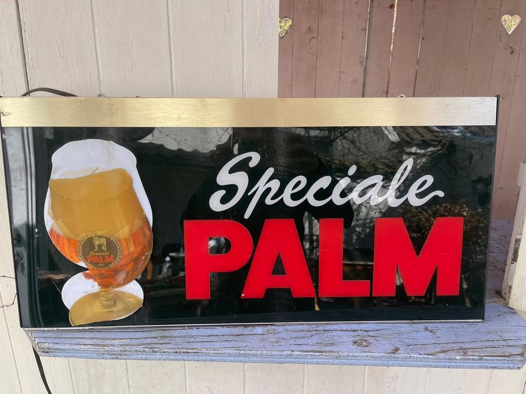 Speciale Palm lamp, Ophalen
