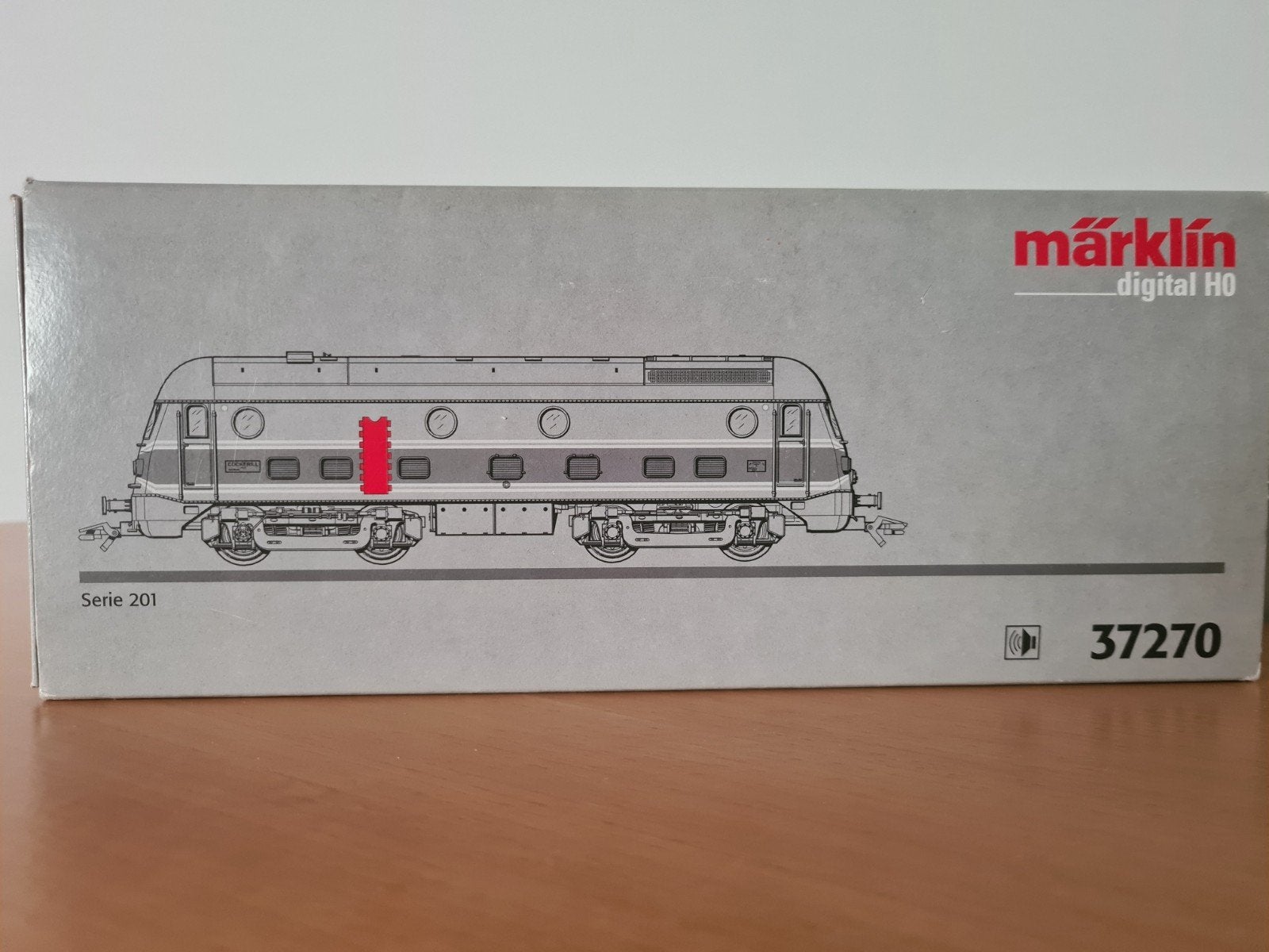 Märklin 37270 NMBS SNCB reeks 201 nieuw in karton, Wisselstroom, Locomotief, Ophalen of Verzenden, Zo goed als nieuw