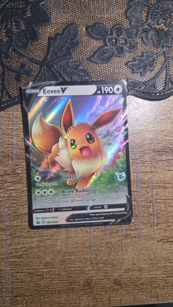 Pokémon Eevee V SWSH065 Promo Kaart(OPHALEN IN GOES), Ophalen, Zo goed als nieuw, Losse kaart, Foil