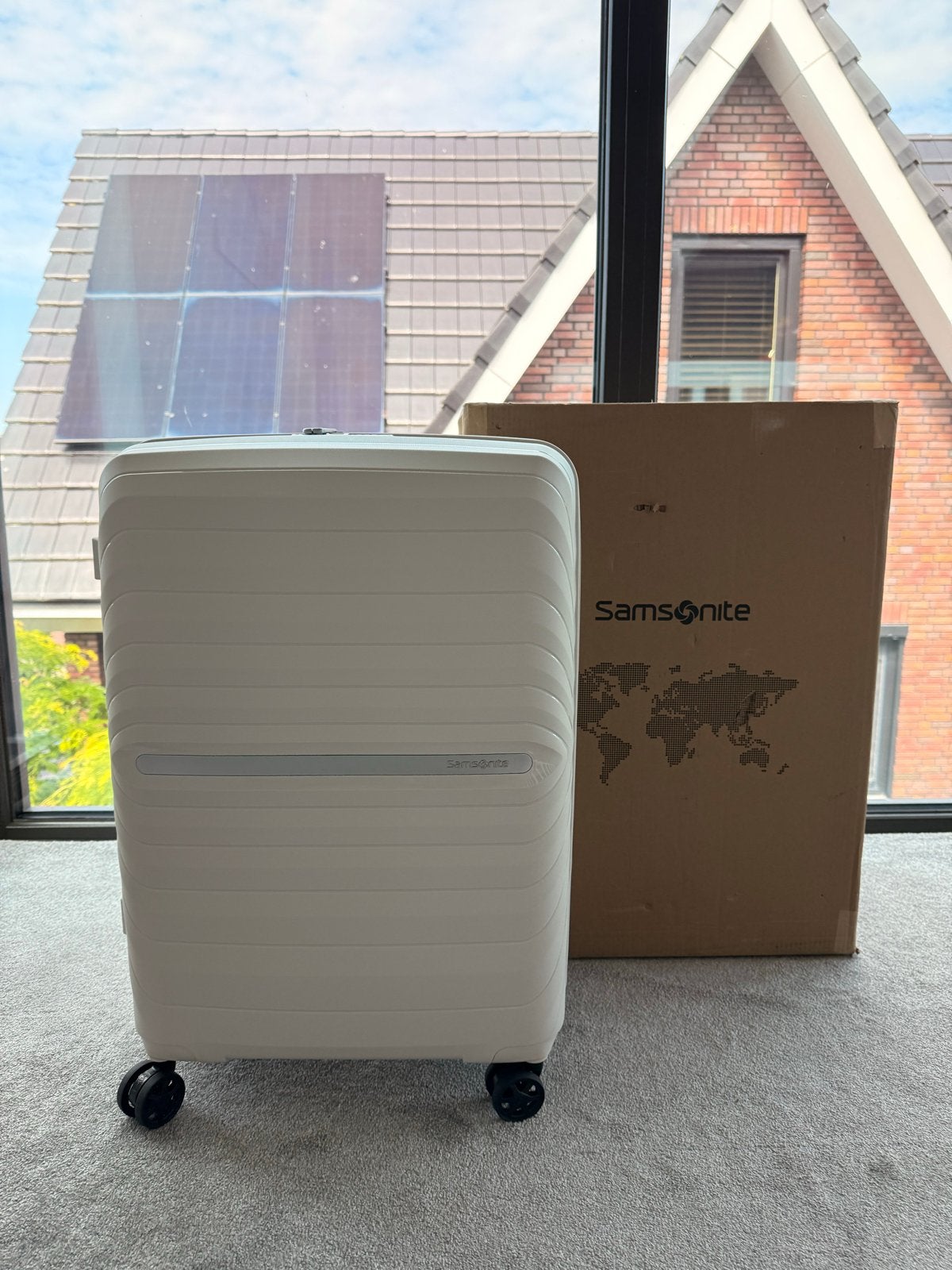 Nieuwe Samsonite Neo Flux Spinner 68/25 EXP Warm Neutral, 30 cm of meer, Overige kleuren, Nieuw, Ophalen of Verzenden