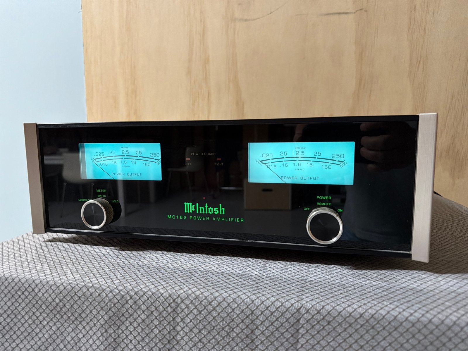 McIntosh MC 162 Eindversterker - Perfecte staat, Zo goed als nieuw, Mcintosh, Stereo, Info@klankhuys.nl