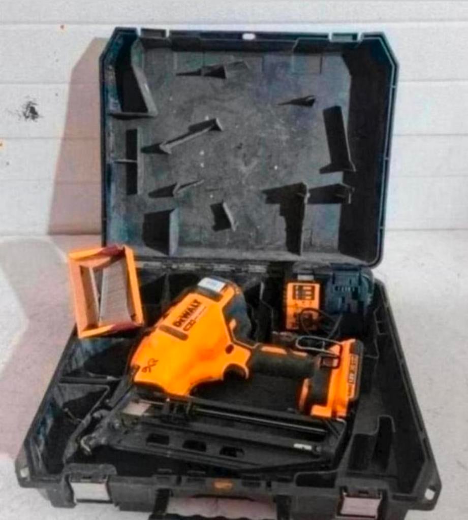 DeWalt tacker DCN660N 18V Li-Ion Accu Afwerktacker, Dewalt, Nieuw, Ophalen of Verzenden, N.v.t