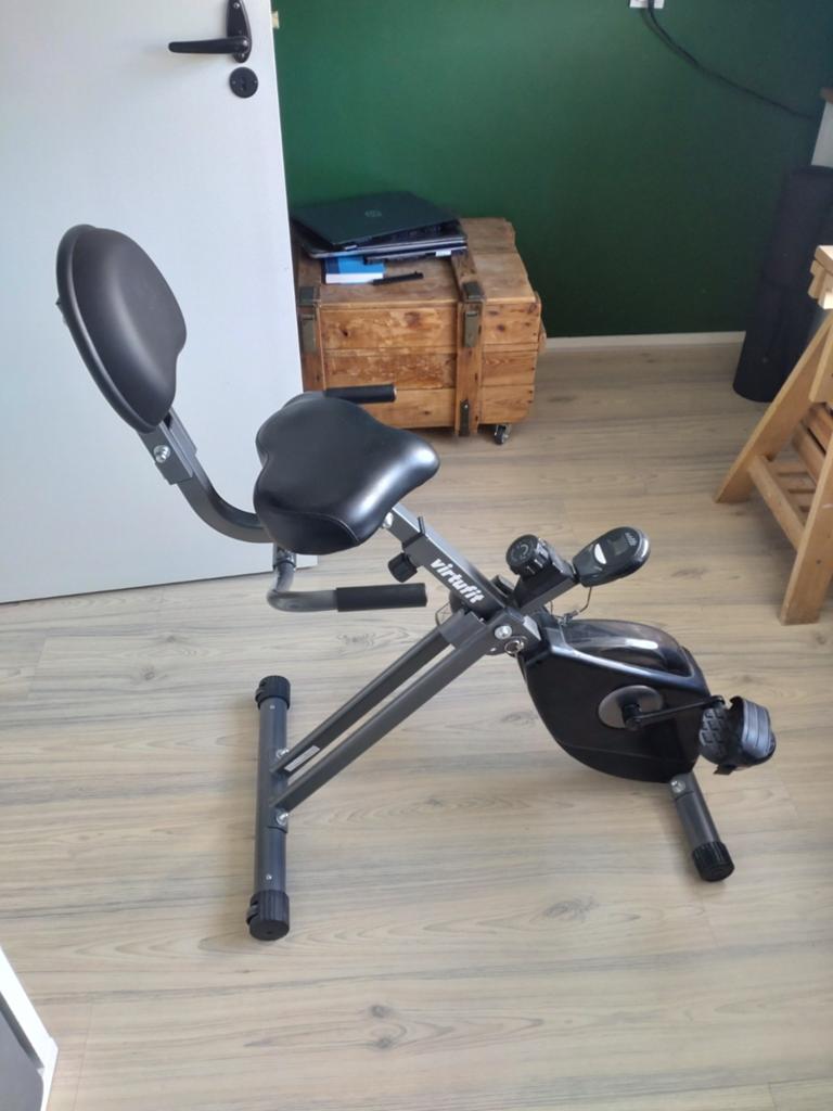 VirtuFit Bureauhometrainer met rugleuning, Ophalen, Zo goed als nieuw, Metaal, Benen