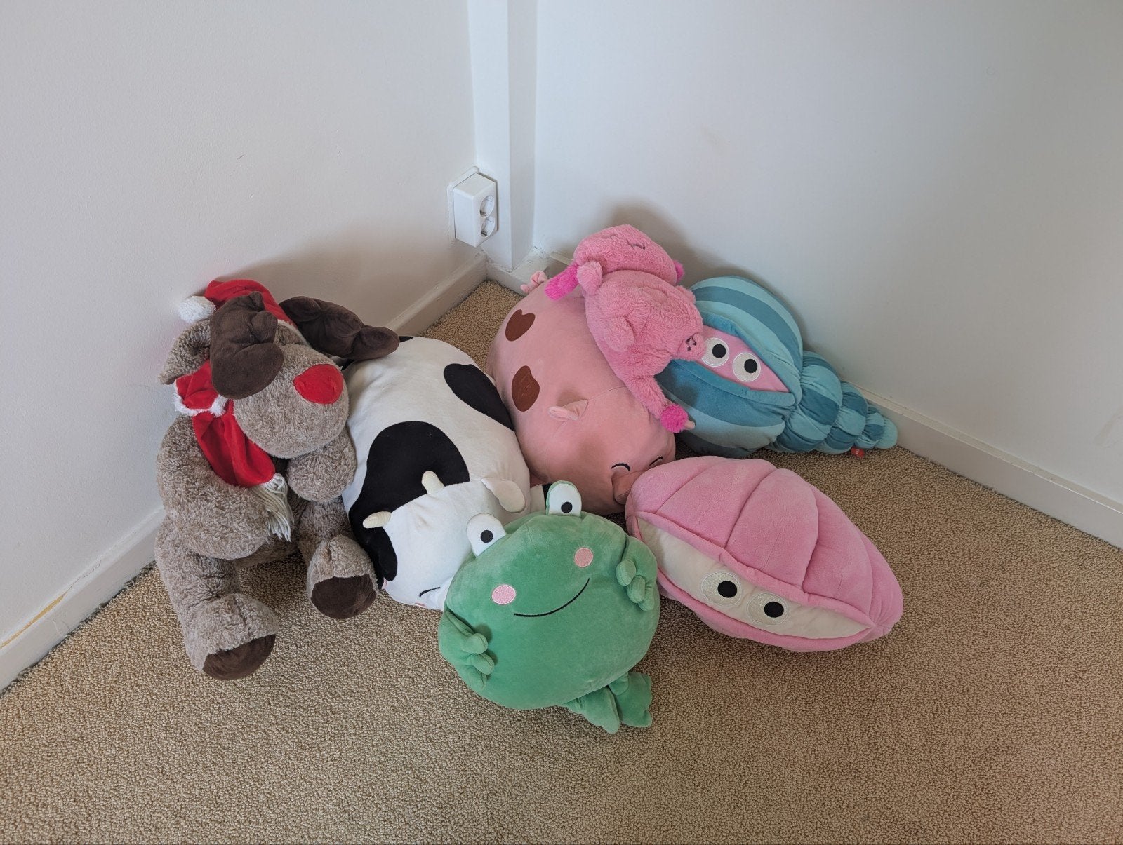 Diverse knuffels: rendier, koe, kikker, schelp en meer, Ophalen, Gebruikt, Middelgroot (20 tot 80 cm), Bruin