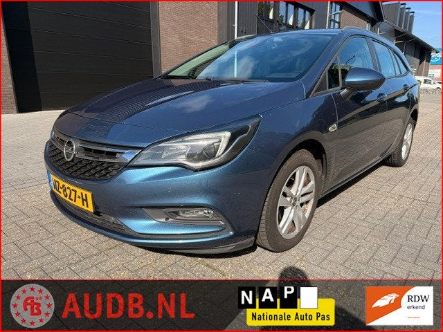 Opel Astra Sports Tourer 1.6 CDTI Innovation| CLIMA|16 INCH|, Auto's, Voorwielaandrijving, Dealer onderhouden, Gebruikt, 4 cilinders