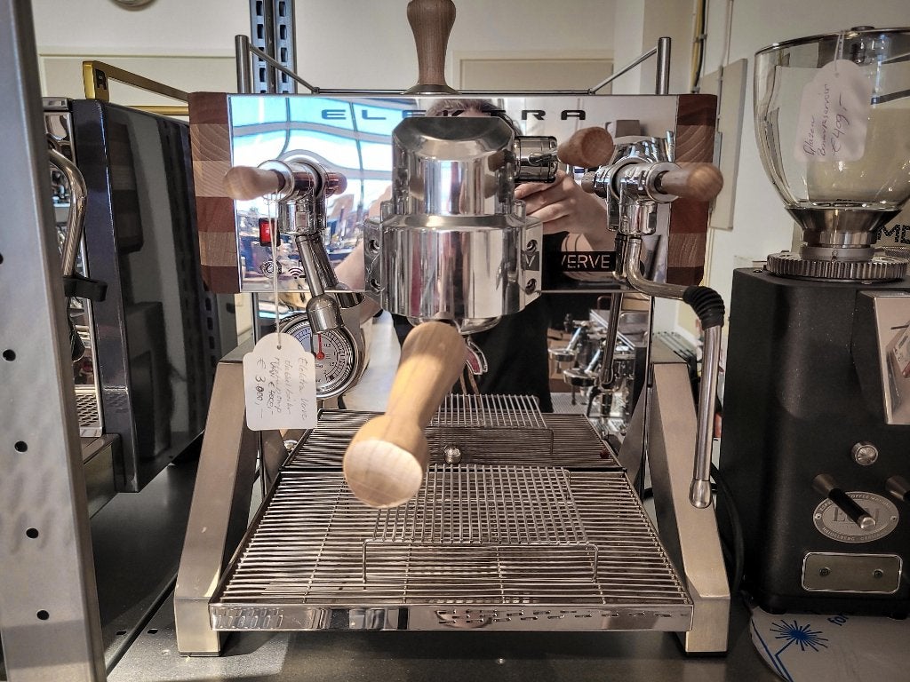 Espressomachine, Elektra Verve, Ophalen, Espresso apparaat, 10 kopjes of meer, Nieuw