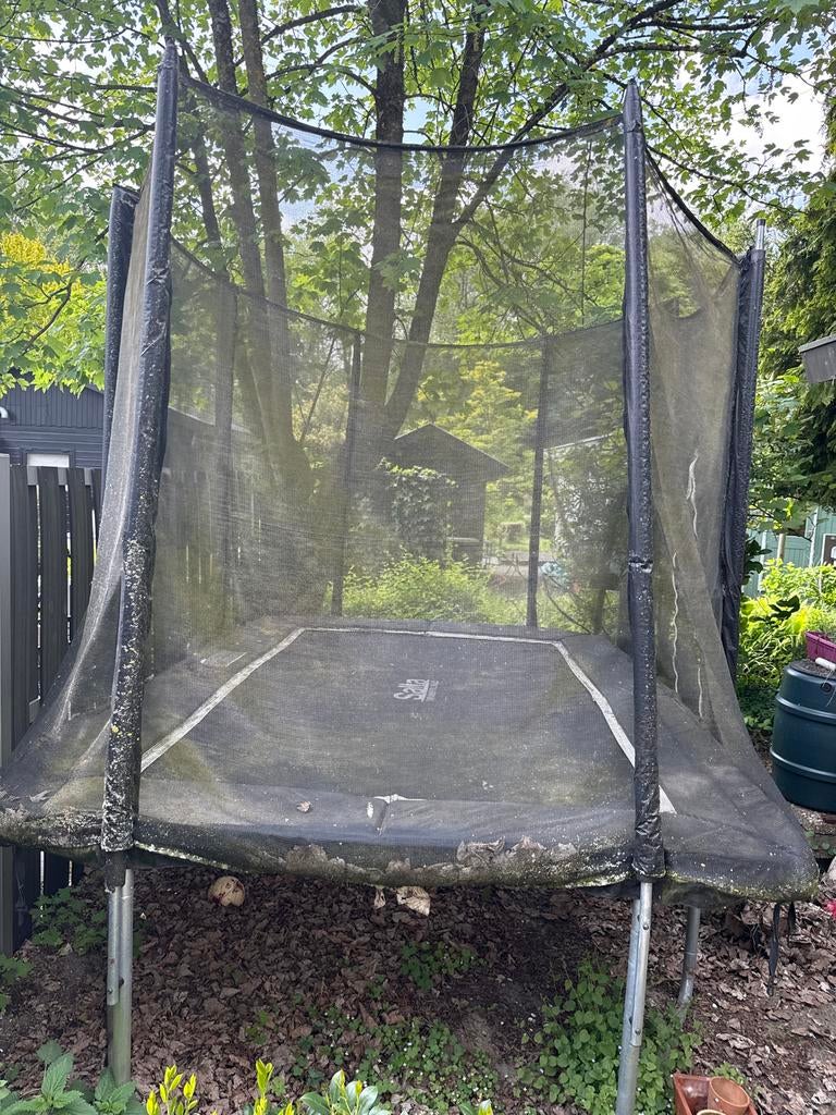 Trampoline met veiligheidsnet - zelf demonteren, Ophalen, Gebruikt