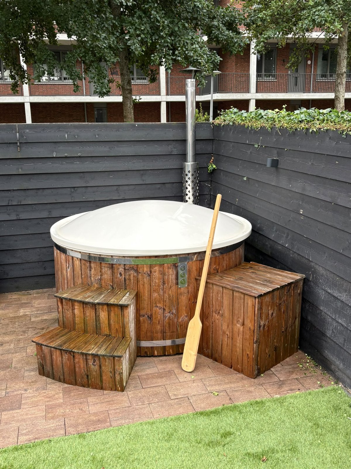 Houtgestookte hottub met bubbels en verlichting, Tuin en Terras, Ophalen, Zo goed als nieuw