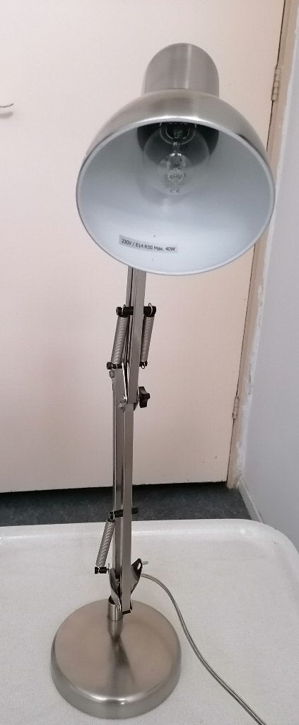 Vintage Tafel-/ Buro lamp  Rvs € 12,50, Gebruikt, 50 tot 75 cm, Ophalen of Verzenden, Metaal