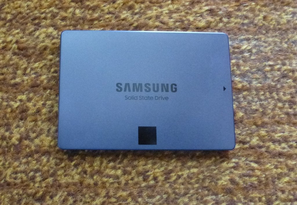 Samsung 870 QVO 4TB SSD, Computers en Software, Harde schijven, Intern, SSD, Ophalen of Verzenden, Zo goed als nieuw