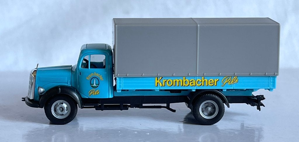 Albedo 226721: Mercedes L 311  Krombacher Pils, Ophalen of Verzenden, Zo goed als nieuw, Bus of Vrachtwagen