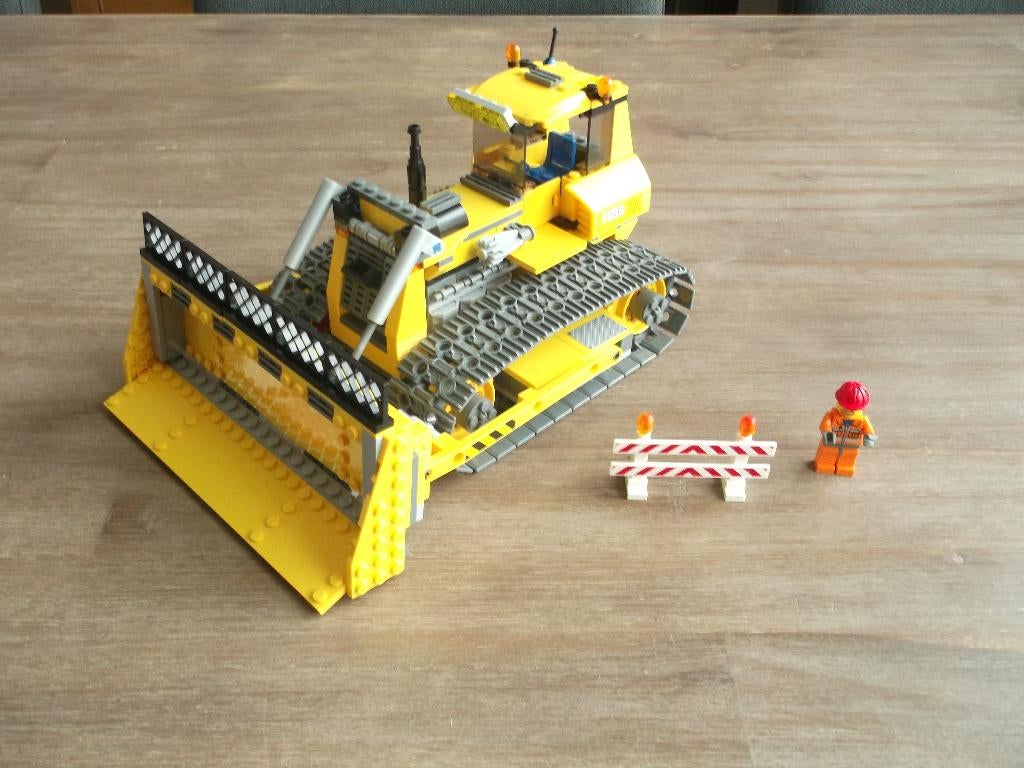 lego 7685 dozer (2009), Kinderen en Baby's, Speelgoed | Duplo en Lego, Ophalen of Verzenden, Gebruikt, Complete set, Lego