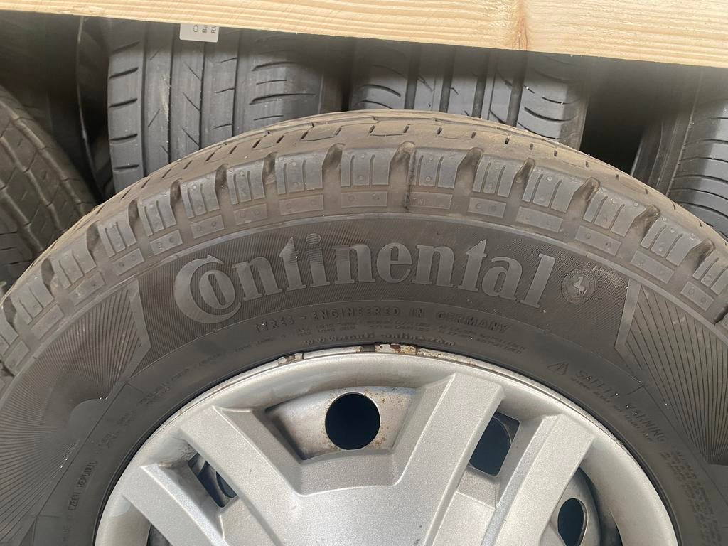 Velgen met banden oa. Fiat ducato, Particulier