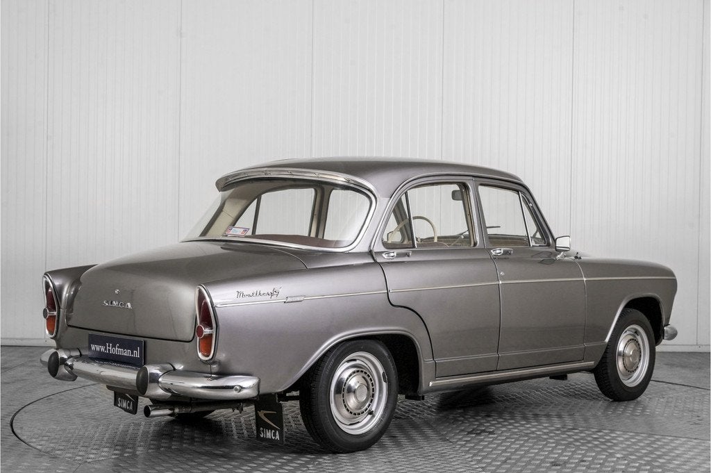 Simca Aronde 1300 Montlhery (bj 1961), Metallic lak, Gebruikt, 4 cilinders, Bedrijf