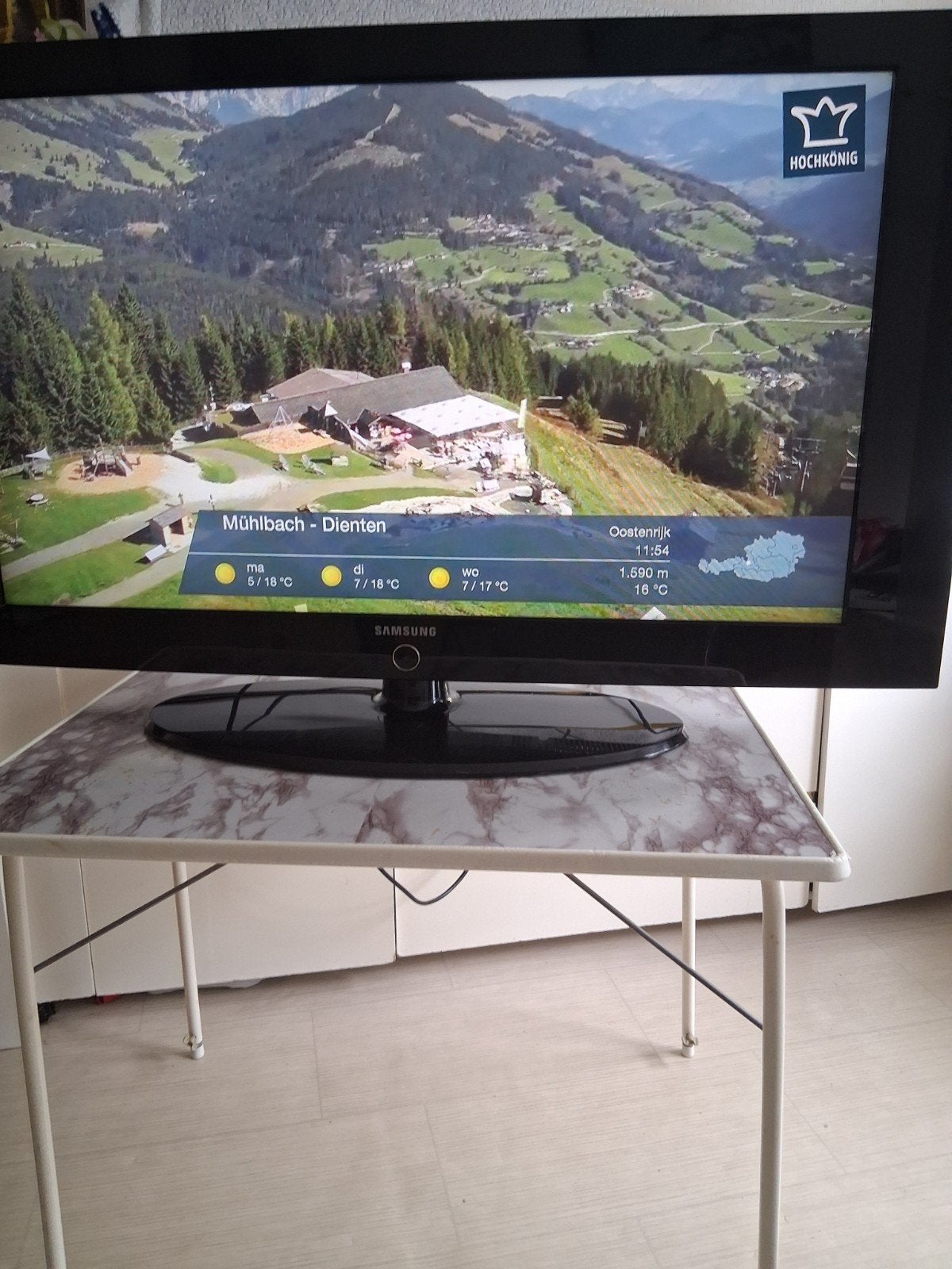 Samsung LE40A330J1XXC LCD TV met afstandsbediening