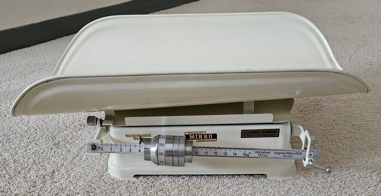 Vintage Mikro babyweegschaal in nieuwstaat, Ophalen of Verzenden, Zo goed als nieuw, Overige typen, 10 tot 50 kg